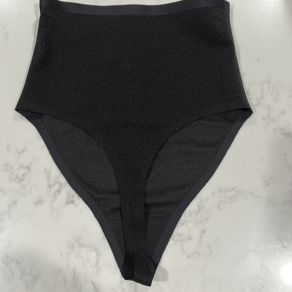 NEW! SKIMS SHEER SCULPT HIGH-WAISTED THONG BLACK SIZE XL - Picture 7 of 7